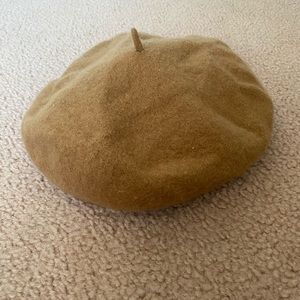 Mocha brown wool beret